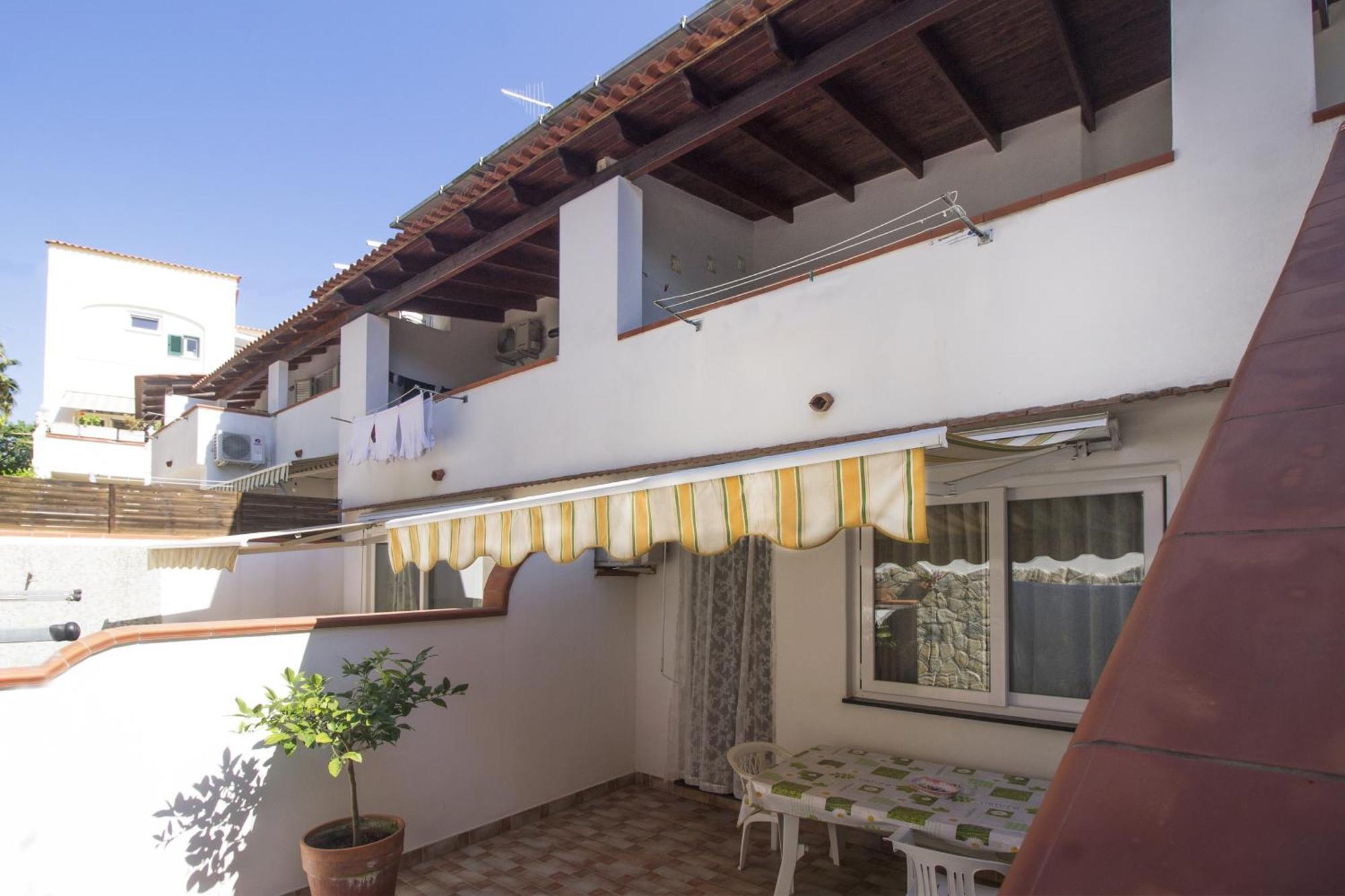 La Turrita Apartments Forio  Ngoại thất bức ảnh